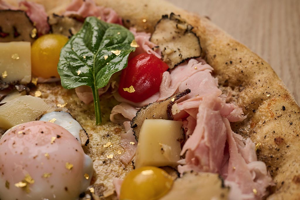 pizza gastronomique du chef Rabah Zaoui à déguster sur place ou à emporter